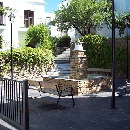 Villa Turistica De Bubion Luaran gambar