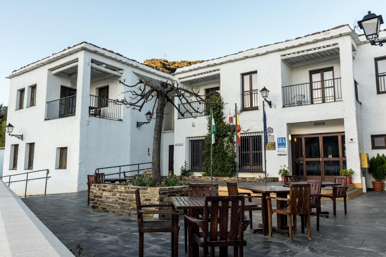 Villa Turistica De Bubion Luaran gambar
