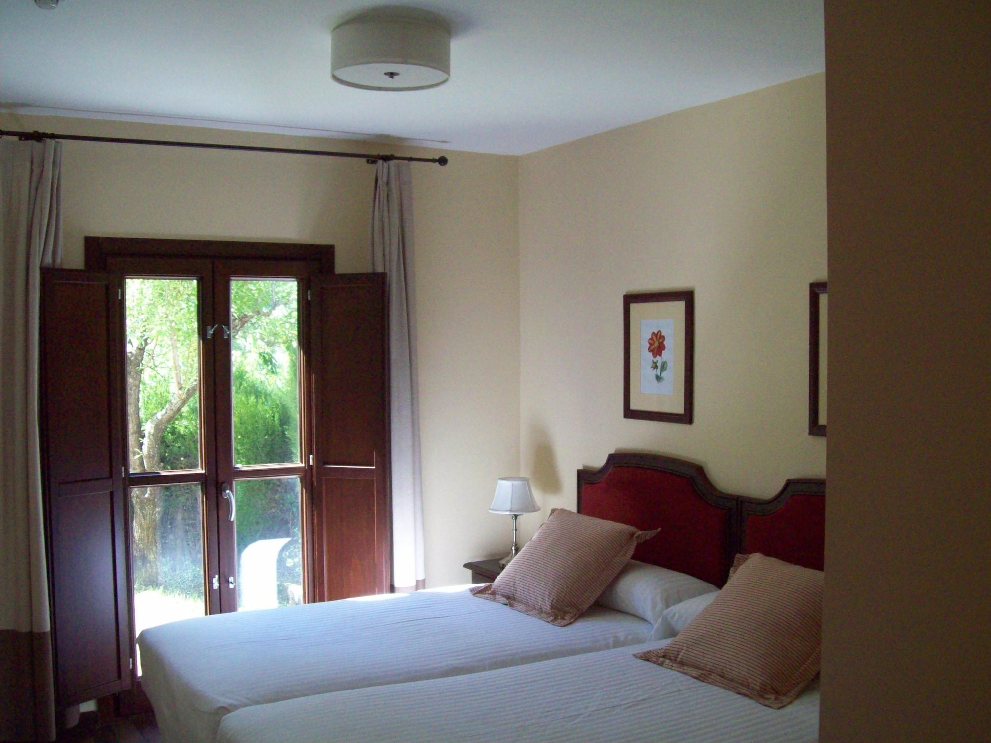 Villa Turistica De Bubion Luaran gambar