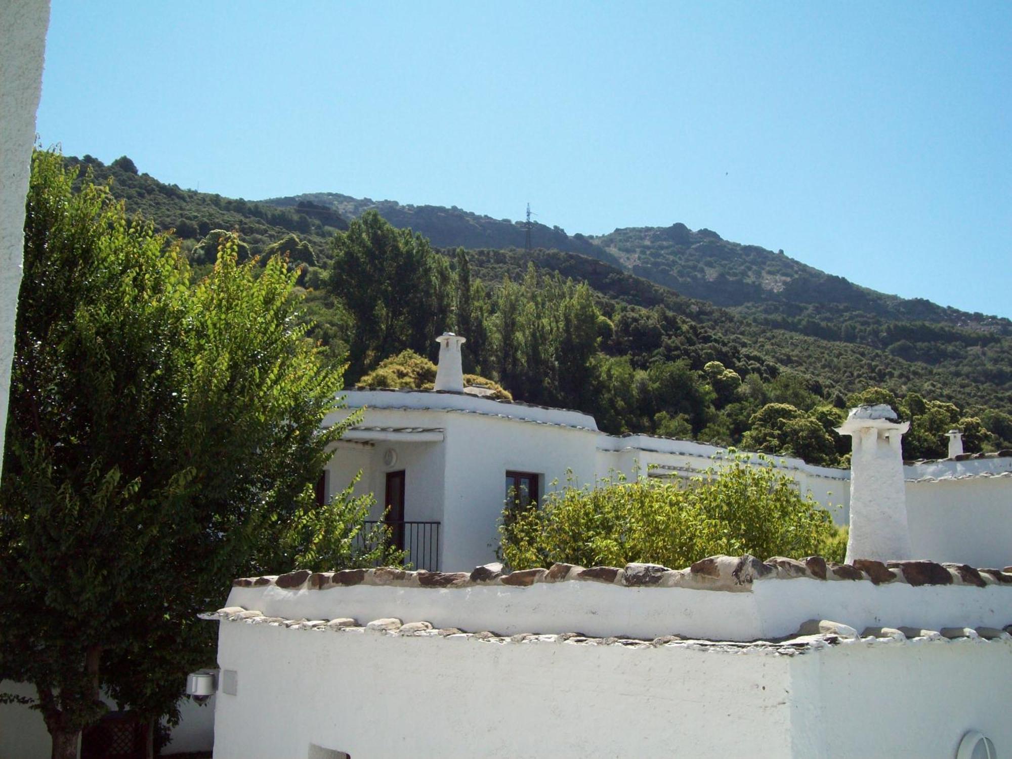 Villa Turistica De Bubion Luaran gambar