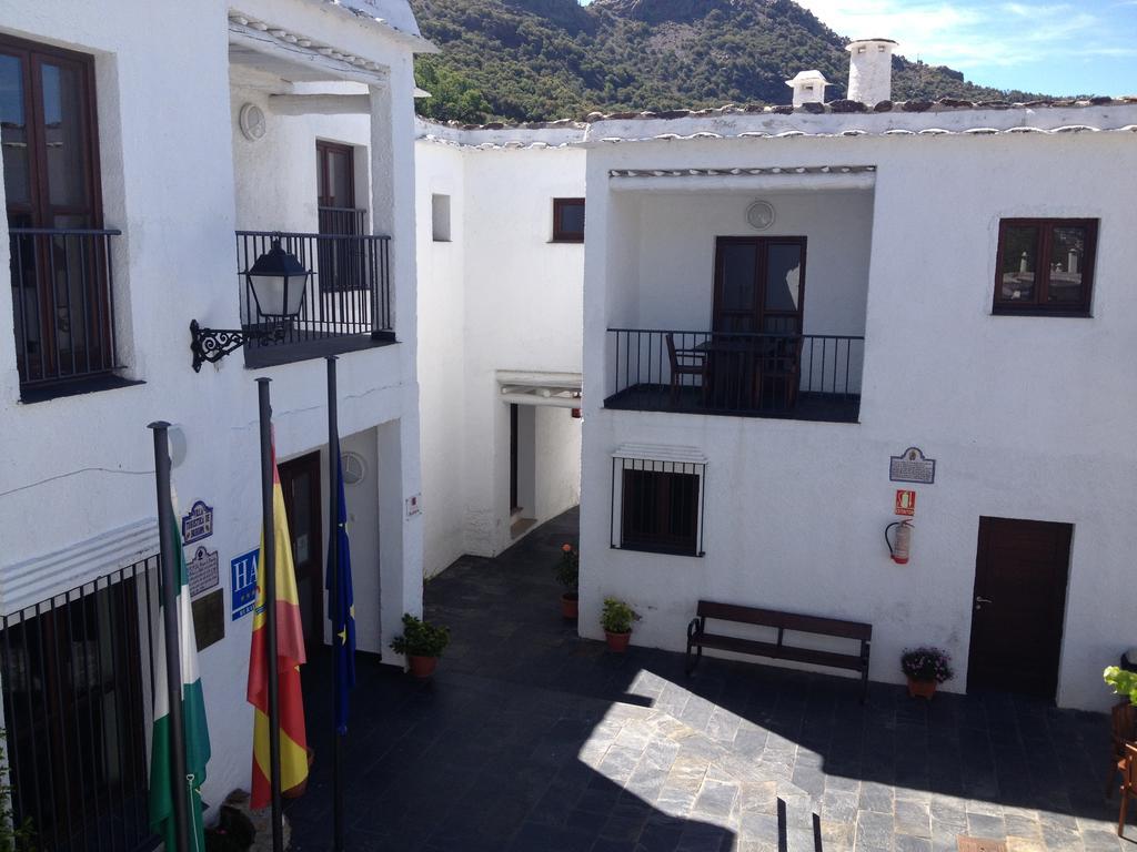 Villa Turistica De Bubion Luaran gambar