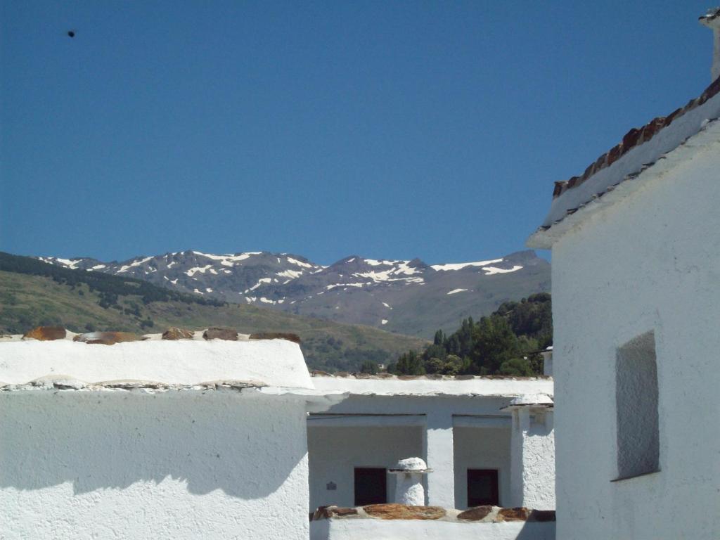 Villa Turistica De Bubion Luaran gambar